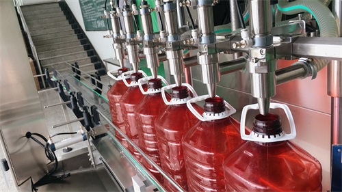 你的自動食用油灌裝機(jī)具備這些功能嗎？